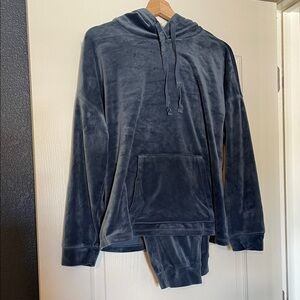 LOFT Women's Plush Hoodie Set in Dark Teal/Navy